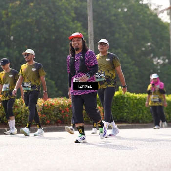 Runner Photo 6590375