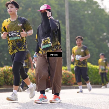 Runner Photo 6590489