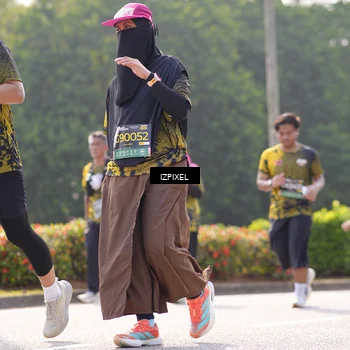 Runner Photo 6590516