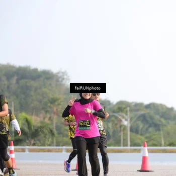 Runner Photo 6590529