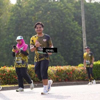 Runner Photo 6590577