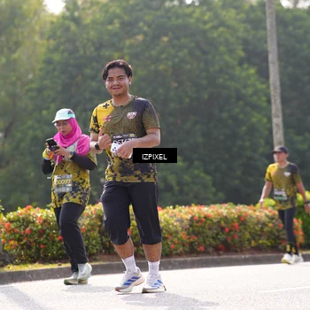 Runner Photo 6590585