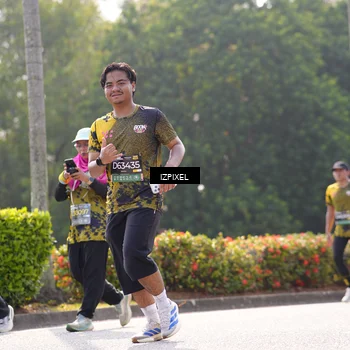 Runner Photo 6590592