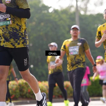 Runner Photo 6590614