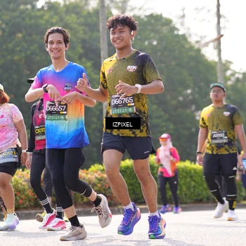 Runner Photo 6590651