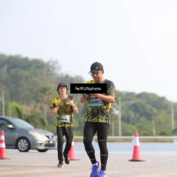 Runner Photo 6590658