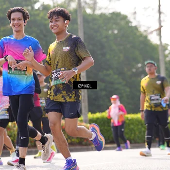 Runner Photo 6590674
