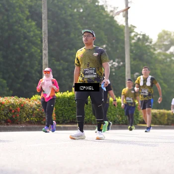 Runner Photo 6590676