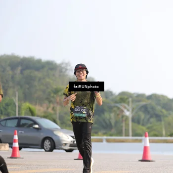 Runner Photo 6590688