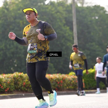 Runner Photo 6590822