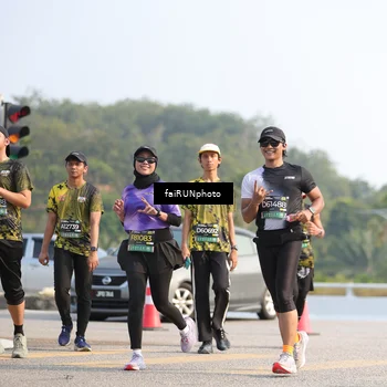 Runner Photo 6590835
