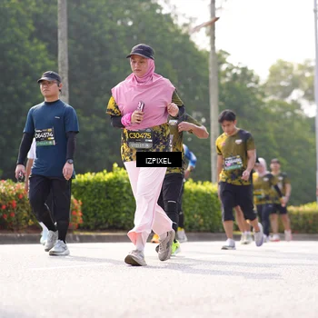 Runner Photo 6590852