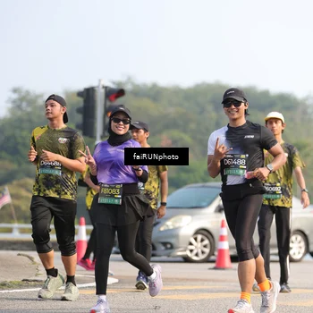 Runner Photo 6590871