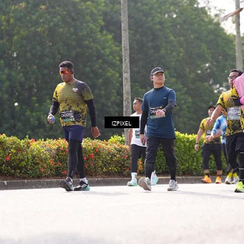 Runner Photo 6590930