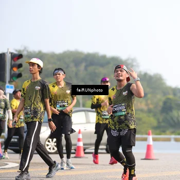 Runner Photo 6590937