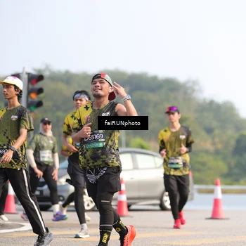 Runner Photo 6590943