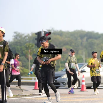 Runner Photo 6590964