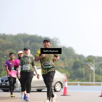 Runner Photo 6591054