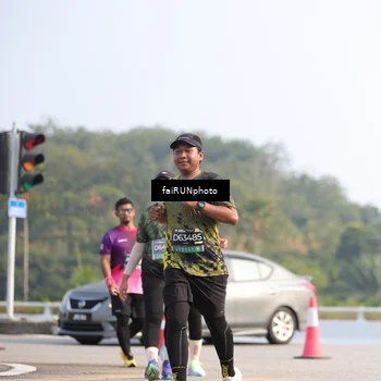 Runner Photo 6591055