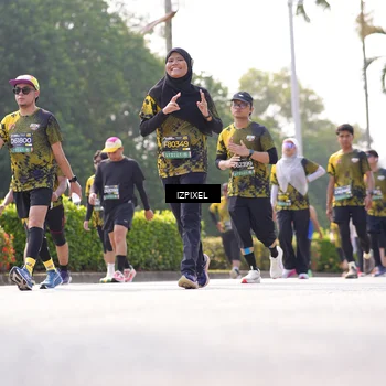 Runner Photo 6591058