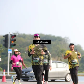 Runner Photo 6591061