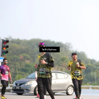 Runner Photo 6591062