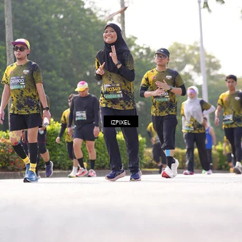 Runner Photo 6591078