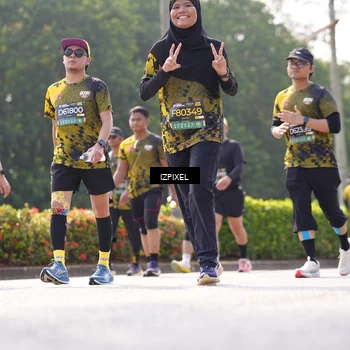 Runner Photo 6591080