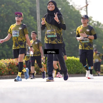 Runner Photo 6591125