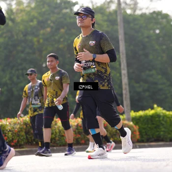 Runner Photo 6591148