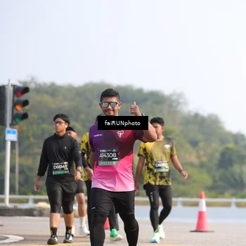 Runner Photo 6591261
