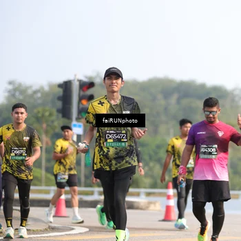 Runner Photo 6591265