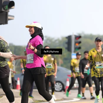 Runner Photo 6591267