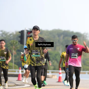 Runner Photo 6591268
