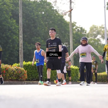 Runner Photo 6591271
