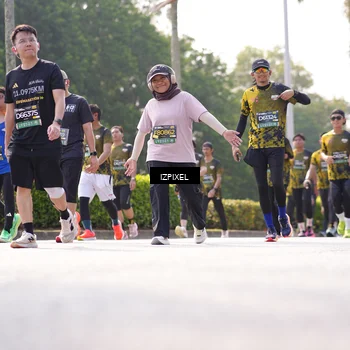 Runner Photo 6591274