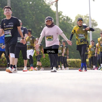 Runner Photo 6591300