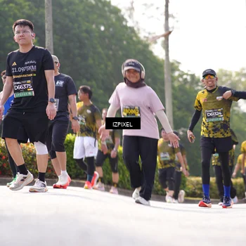 Runner Photo 6591303