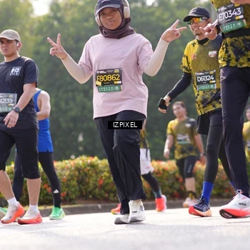 Runner Photo 6591343