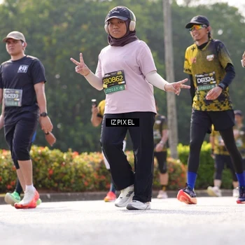 Runner Photo 6591354