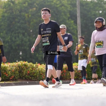 Runner Photo 6591355