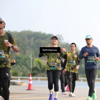 Runner Photo 6591399