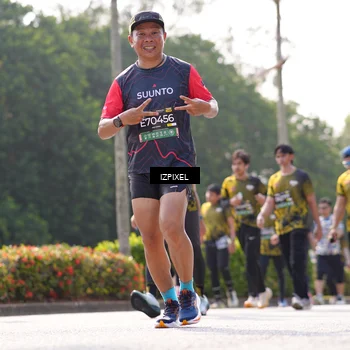 Runner Photo 6591429