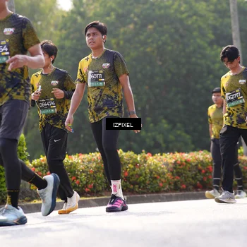 Runner Photo 6591485