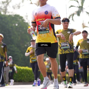 Runner Photo 6591639