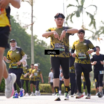 Runner Photo 6591655