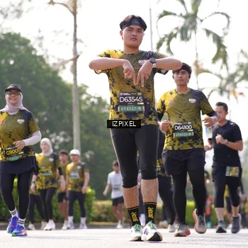 Runner Photo 6591669