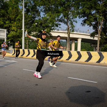 Runner Photo 6591694