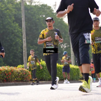 Runner Photo 6591784