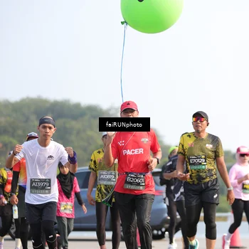 Runner Photo 6591829
